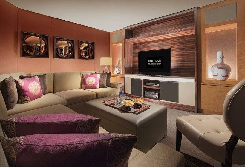 سوئیت پریمیوم, Conrad Macao