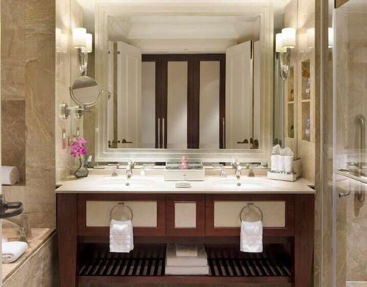 اتاق لوکس با تخت بزرگ, Conrad Macao