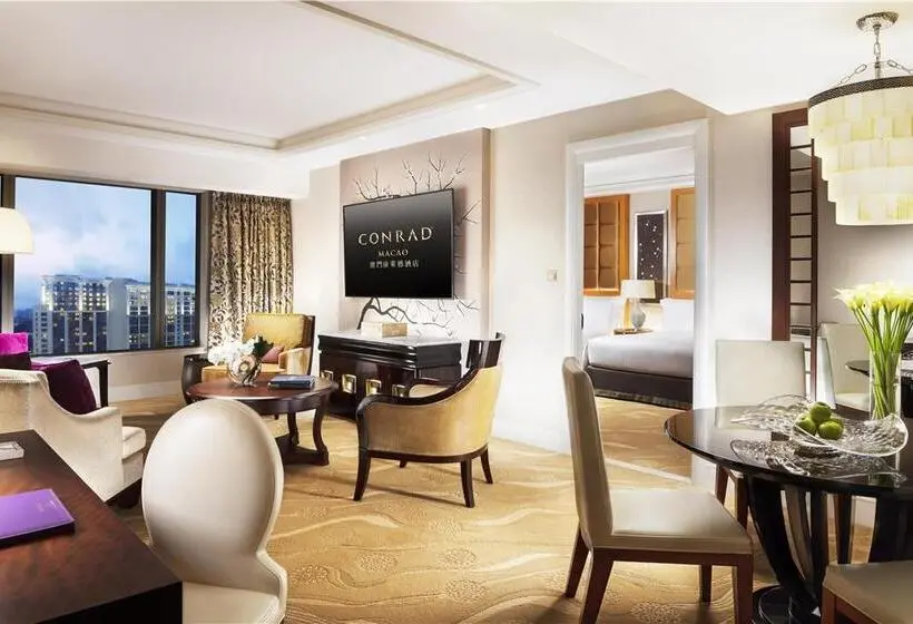 سوییت لوکس, Conrad Macao