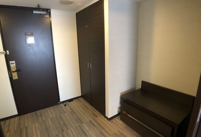 Номер Стандарт, Daiwa Roynet Hotel Oita