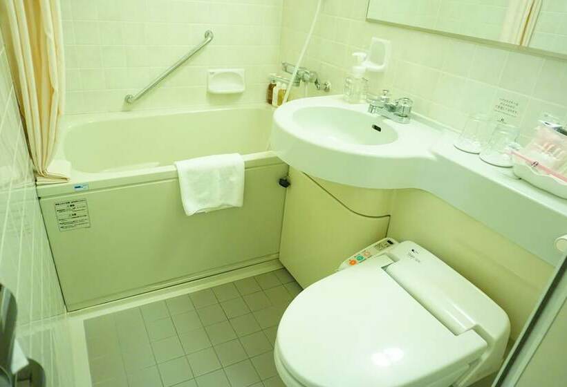 חדר אקונומי יחיד, Dukes Hotel Nakasu