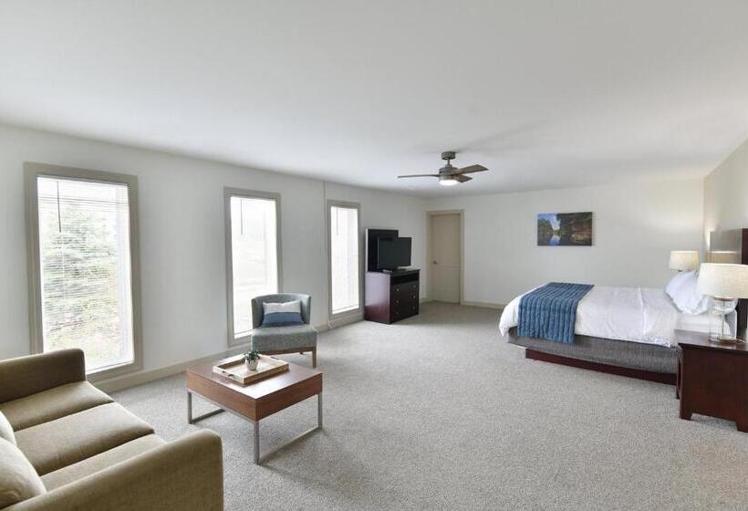 3 베드룸 프레지덴셜 스위트, Holiday Inn Express Wisconsin Dells, An Ihg