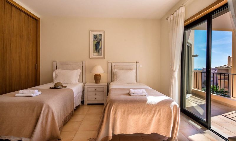 身障者適用スタンダードルーム, Holiday Inn Laramie, An Ihg