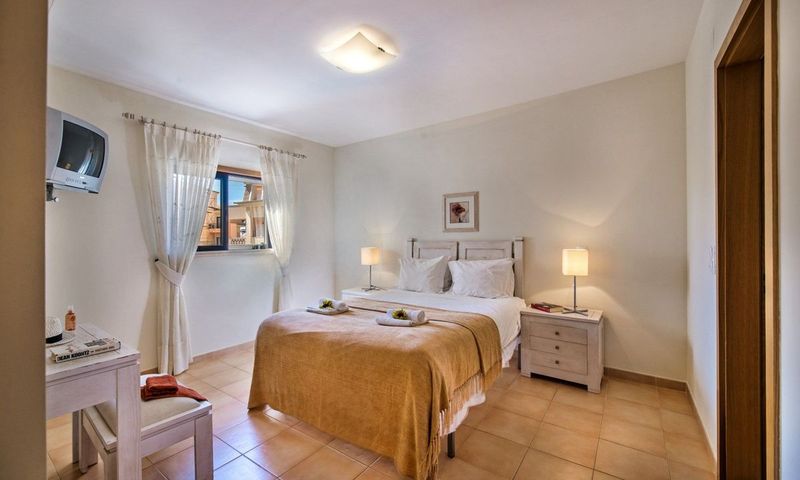 身障者適用スタンダードルーム, Holiday Inn Laramie, An Ihg