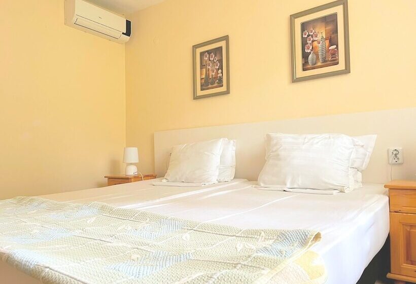 Economy Interior Room, Lotus Family Hotel   Free Parking