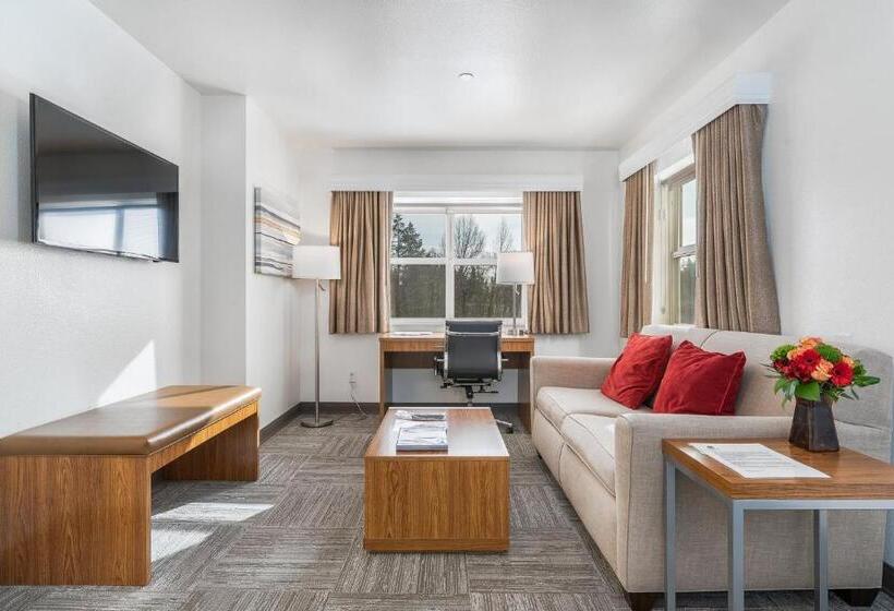 סוויטה, Marshall Suites
