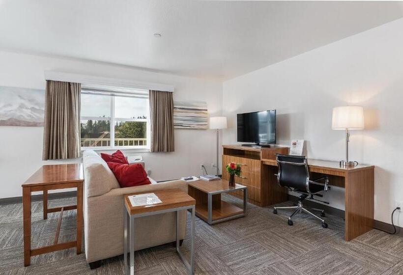 标准工作室, Marshall Suites