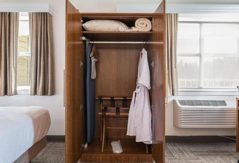Люкс Кровать Кинг, Marshall Suites