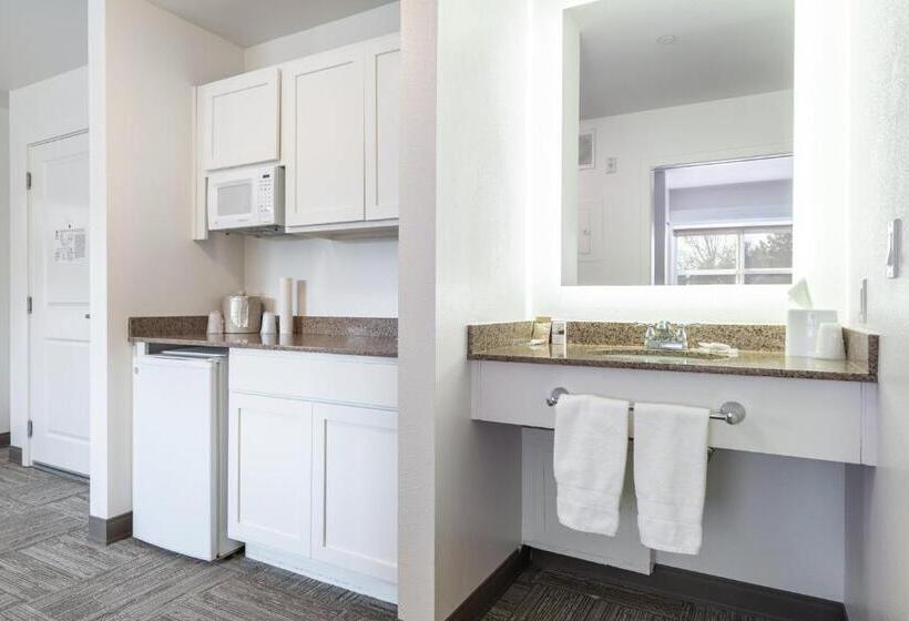 סוויטה, Marshall Suites