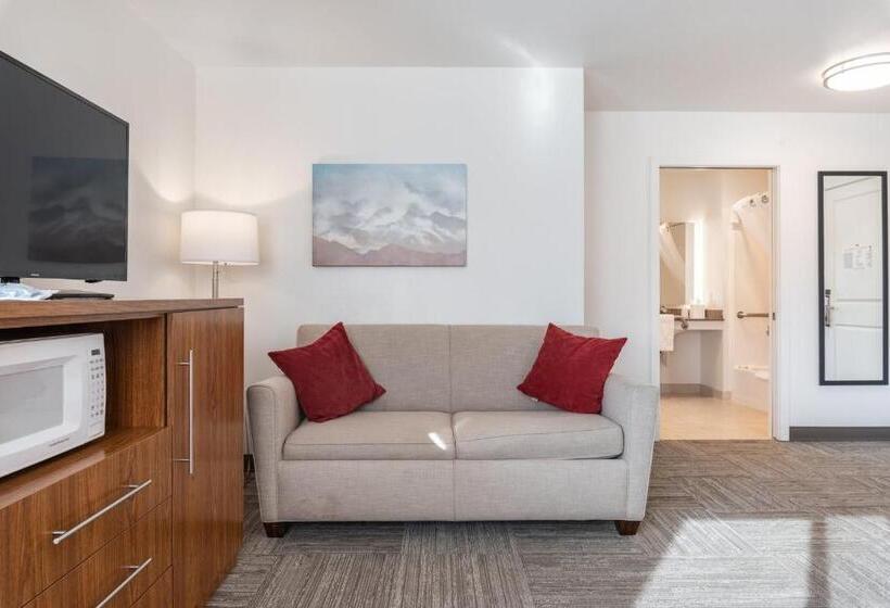 סוויטה, Marshall Suites