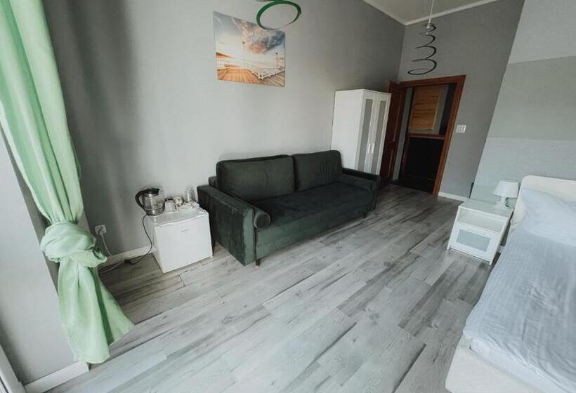 اتاق استاندارد با بالکن, Central Sopot