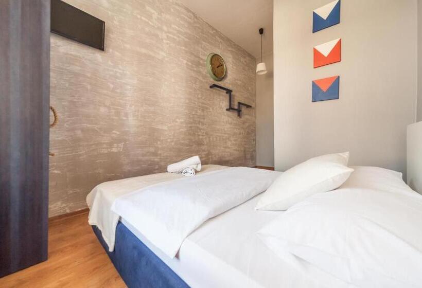 اتاق استاندارد, Central Sopot