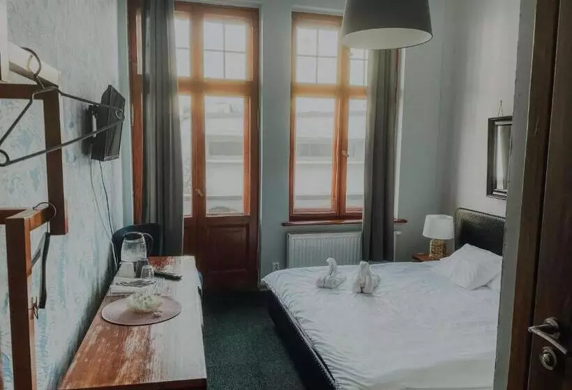 اتاق لوکس با بالکن, Central Sopot