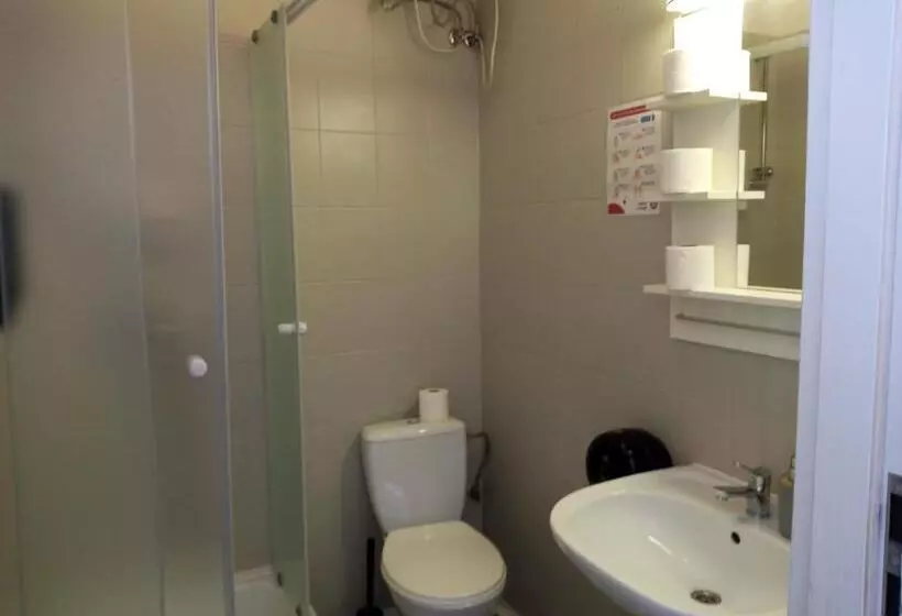 اتاق استاندارد با تخت بزرگ, Central Sopot