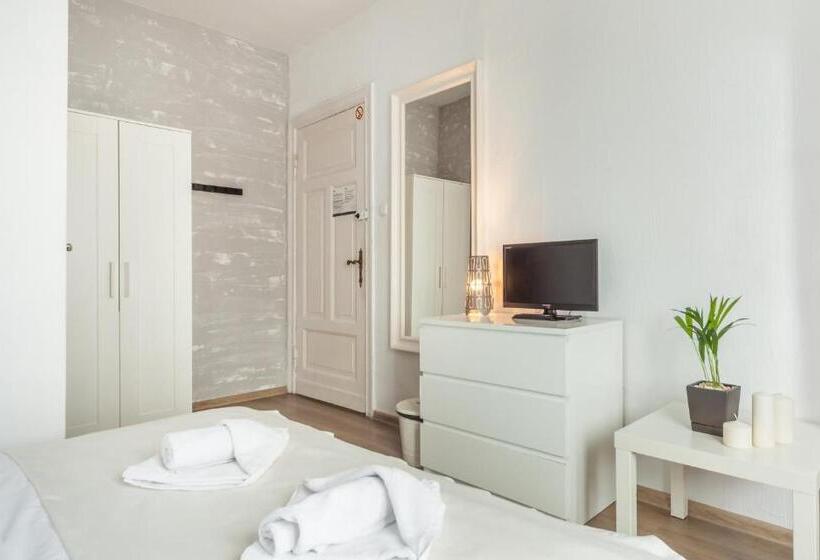 اتاق لوکس با چشمانداز, Central Sopot