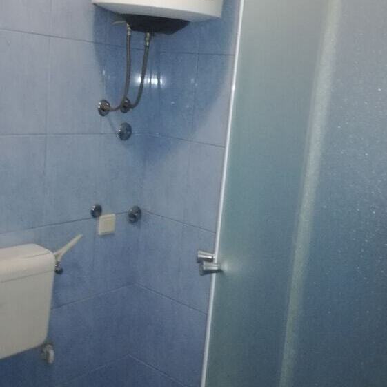 اتاق استاندارد سه نفره, Rooms Villa Garden