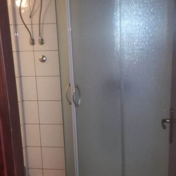 اتاق استاندارد چهار تخته, Rooms Villa Garden