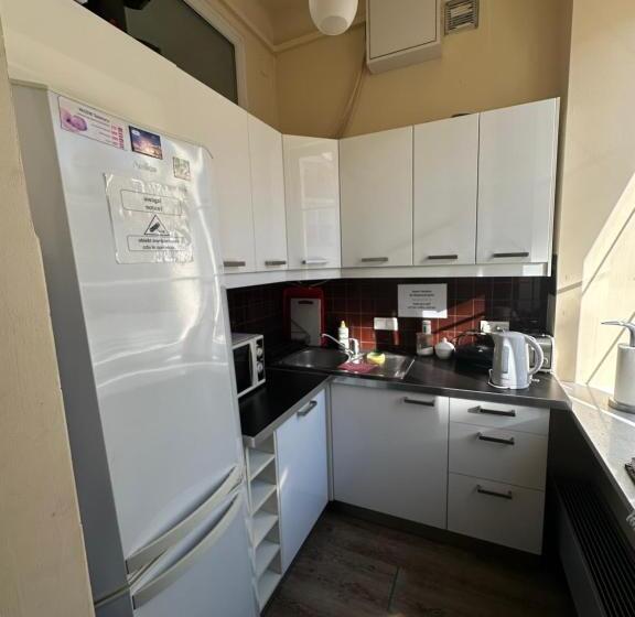 带共用浴室的标准房间, Chmielna Guest House