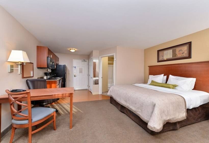 스위트, Candlewood Suites Williston, An Ihg
