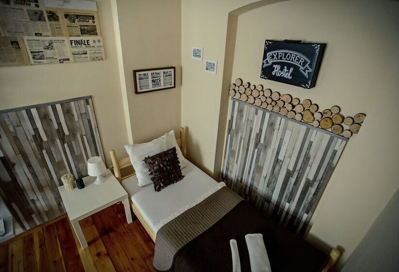 스탠다드 트리플 룸, Explorer Hostel & Apartment Stare Miasto Old Town 24h #don T Be A Tourist, Be An Explorer!