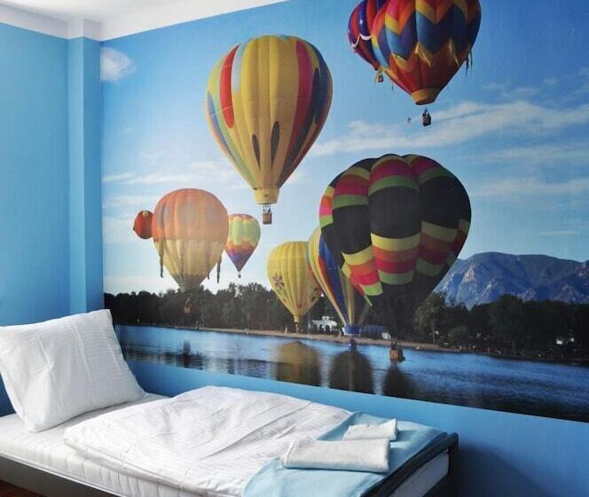 4인용 스탠다드 룸, Explorer Hostel & Apartment Stare Miasto Old Town 24h #don T Be A Tourist, Be An Explorer!