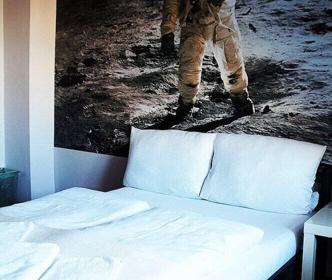 스탠다드 룸 공동 욕실, Explorer Hostel & Apartment Stare Miasto Old Town 24h #don T Be A Tourist, Be An Explorer!