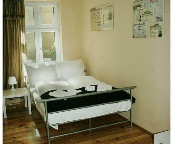 스탠다드 트리플 룸, Explorer Hostel & Apartment Stare Miasto Old Town 24h #don T Be A Tourist, Be An Explorer!