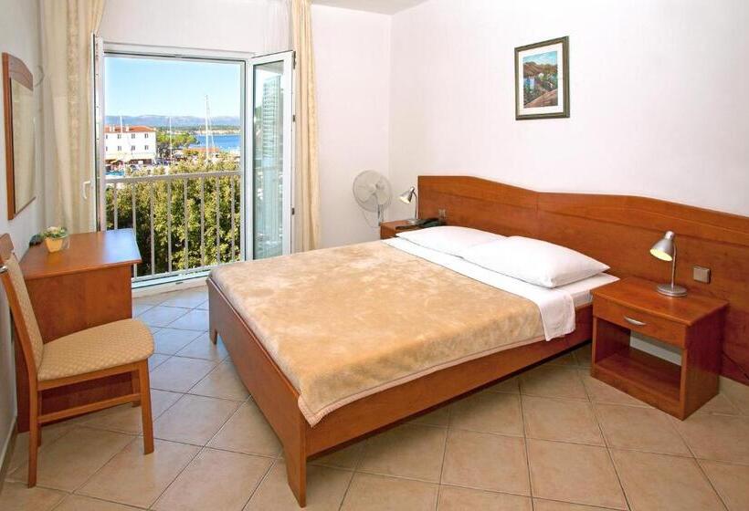 Номер Deluxe Вид на Море, Adria