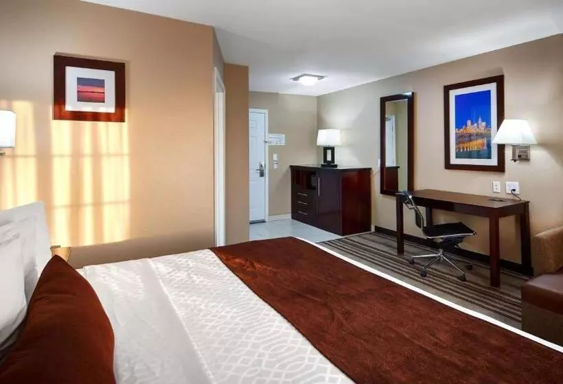 身障者適用キングサイズベッドルーム, Best Western Plus Crawfordsville