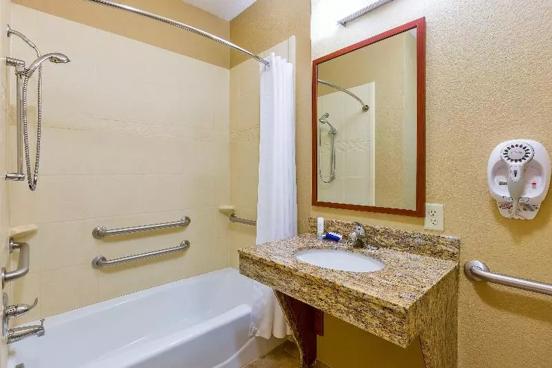 キングサイズベッドのスイートルーム, Candlewood Suites Decatur Medical Center, An Ihg