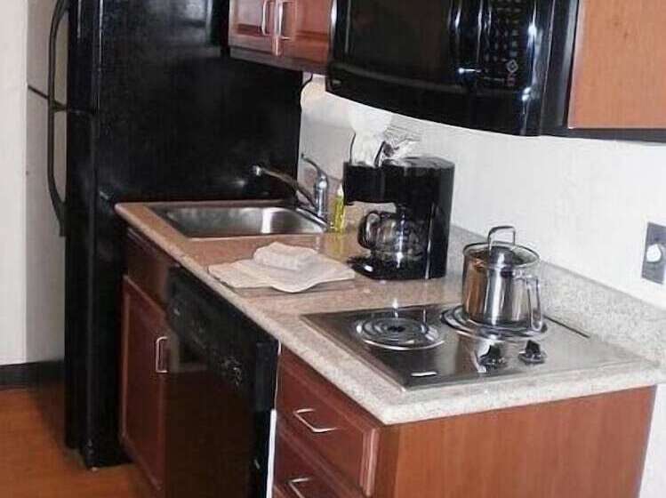 إستوديو قياسى, Candlewood Suites Roswell, An Ihg