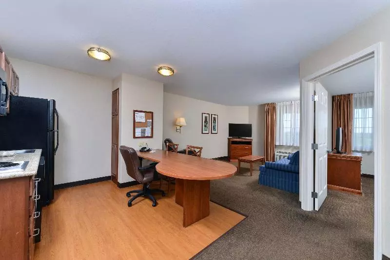 身障者適用スイートルーム, Candlewood Suites Roswell, An Ihg