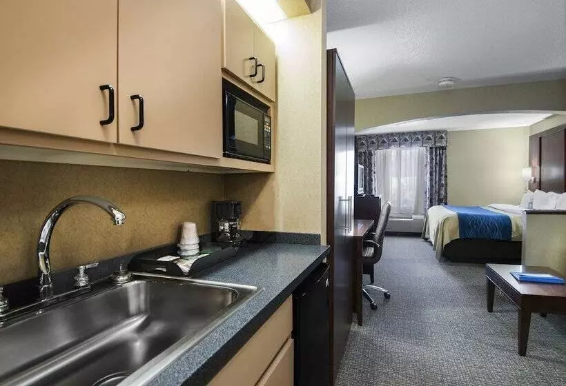 スイート, Comfort Inn & Suites Conway