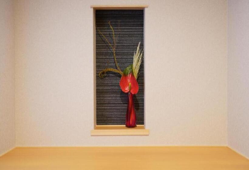 סוויטה דלוקס, Dantokan Kikunoya