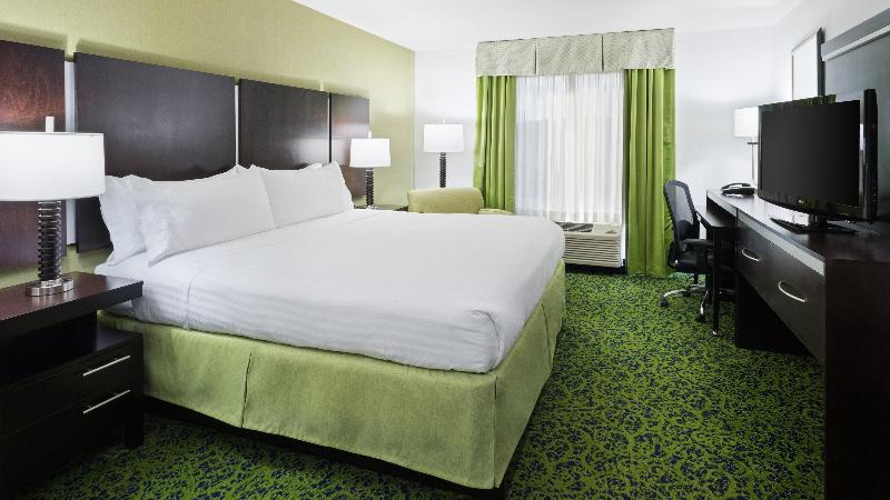 Люкс Кровать Кинг, Holiday Inn Express And Suites Stroudsburg Poconos, An Ihg
