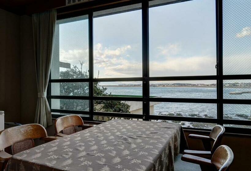 オーシャンビュースタンダードルーム, Iwamotoro