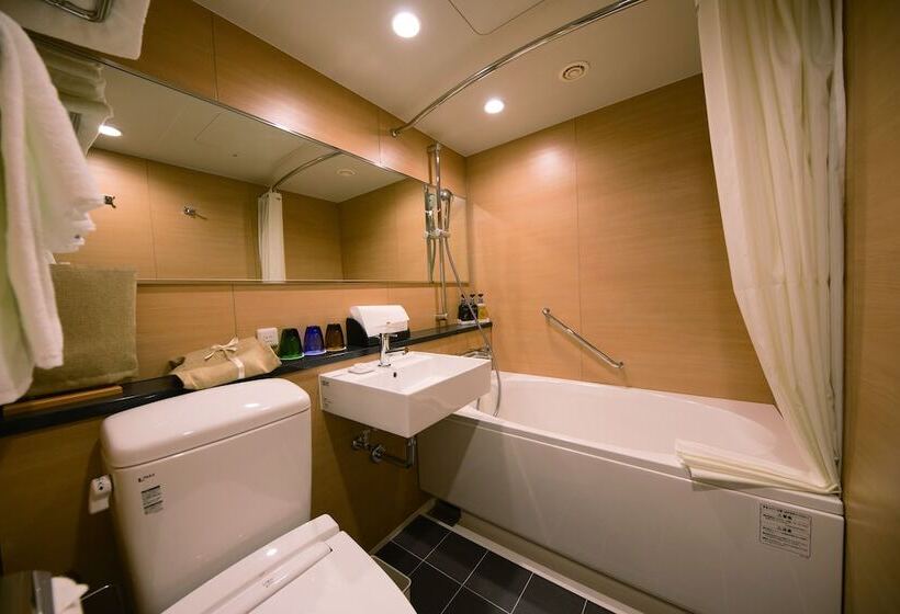 اتاق سوپریور, The Prince Karuizawa