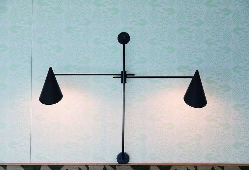 اتاق سوپریور, The Prince Karuizawa