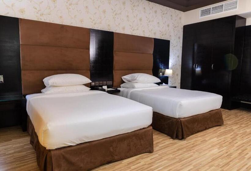 سوئیت با تخت بزرگ, Mangrove