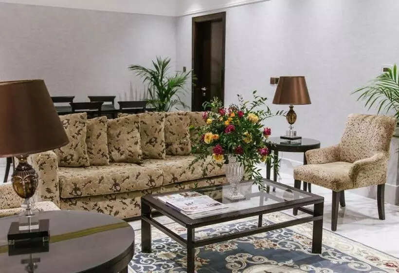 سوئیت پرزیدنت, Sunday Mangrove Corniche Hotel, Ras Al Khaimah