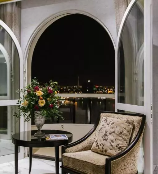 سوئیت پرزیدنت, Sunday Mangrove Corniche Hotel, Ras Al Khaimah