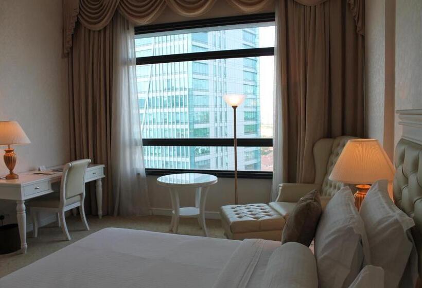 带大床的豪华间, Royale Chulan Damansara