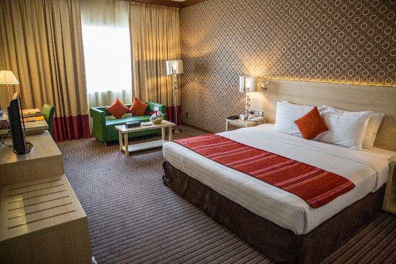 اتاق سوپریور, Saffron Boutique