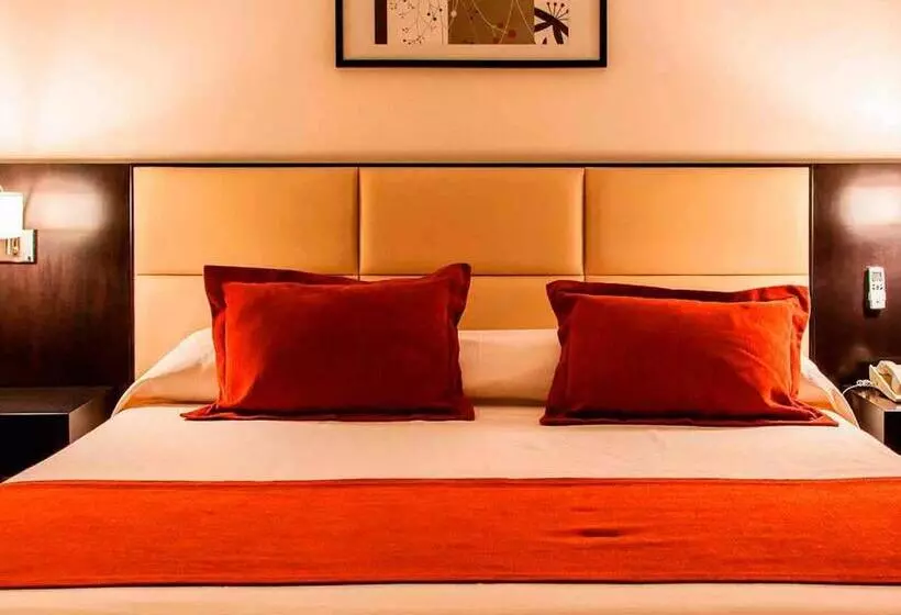 سوئیت پرزیدنت, Howard Johnson Hotel & Casino