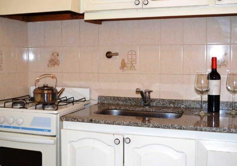 غرفة قياسية رباعية, Apart Hotel Mendoza