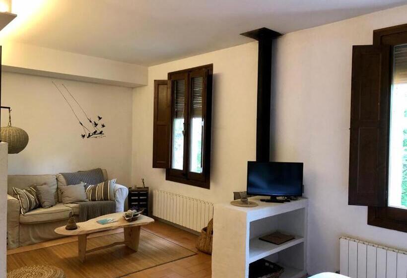 غرفة قياسية, La Lolita