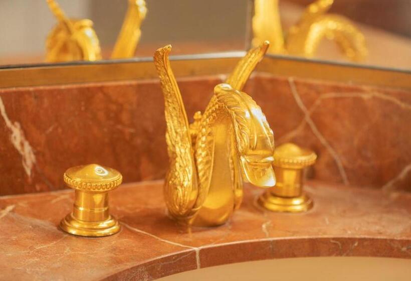 سوییت, Bakoua Martinique