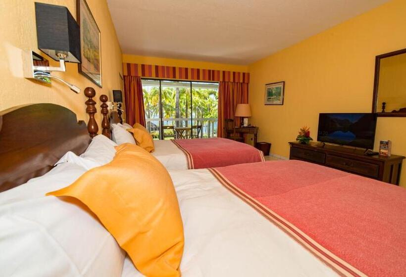 اتاق سوپریور, Bakoua Martinique