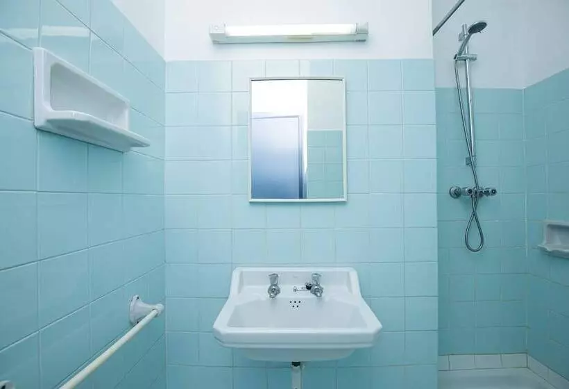 اتاق استاندارد سه نفره, Casa Mas