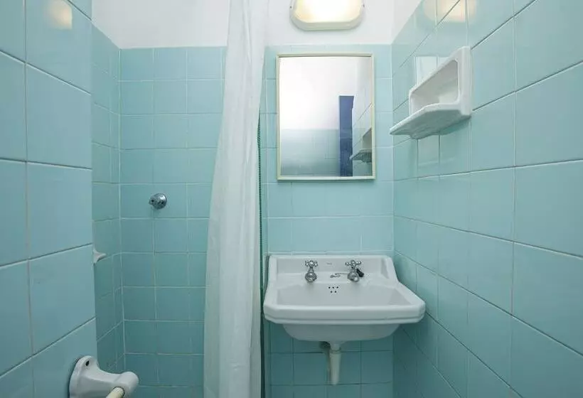 اتاق استاندارد سه نفره, Casa Mas
